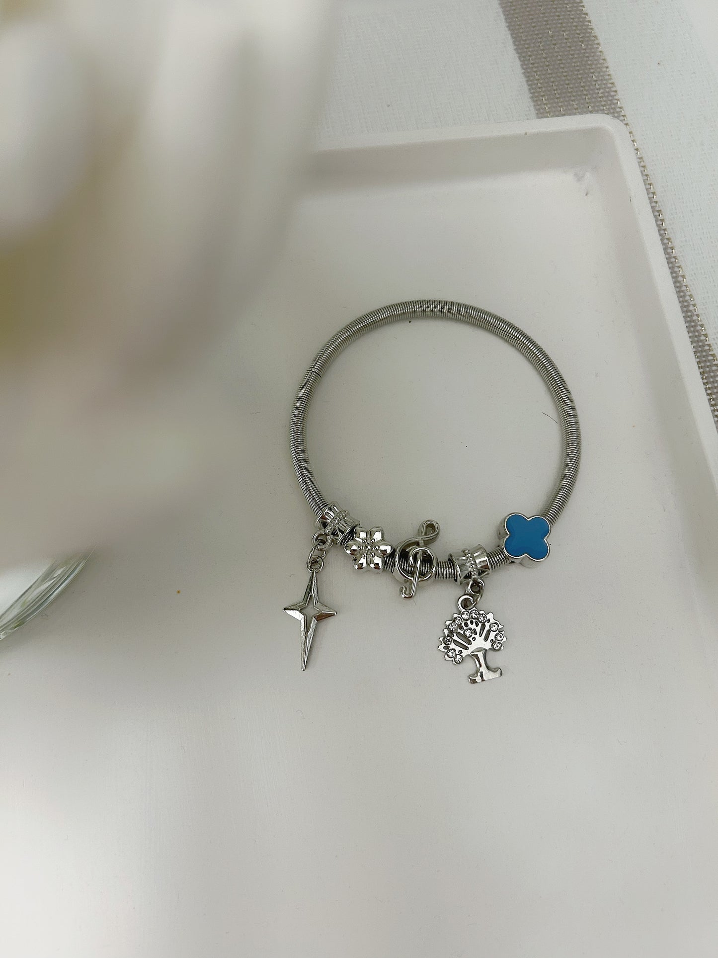Charms 1