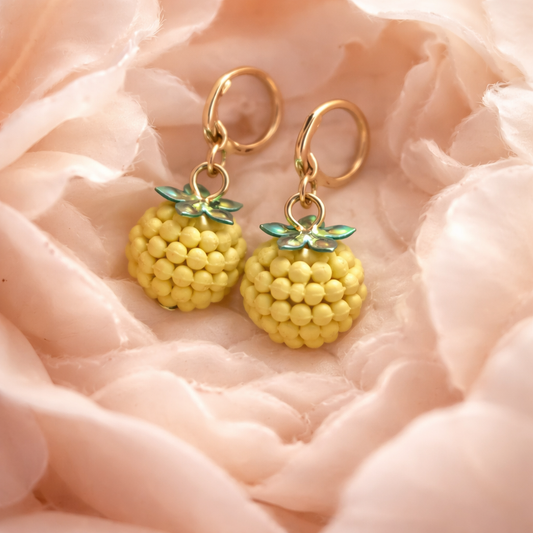 Yellow pineapple