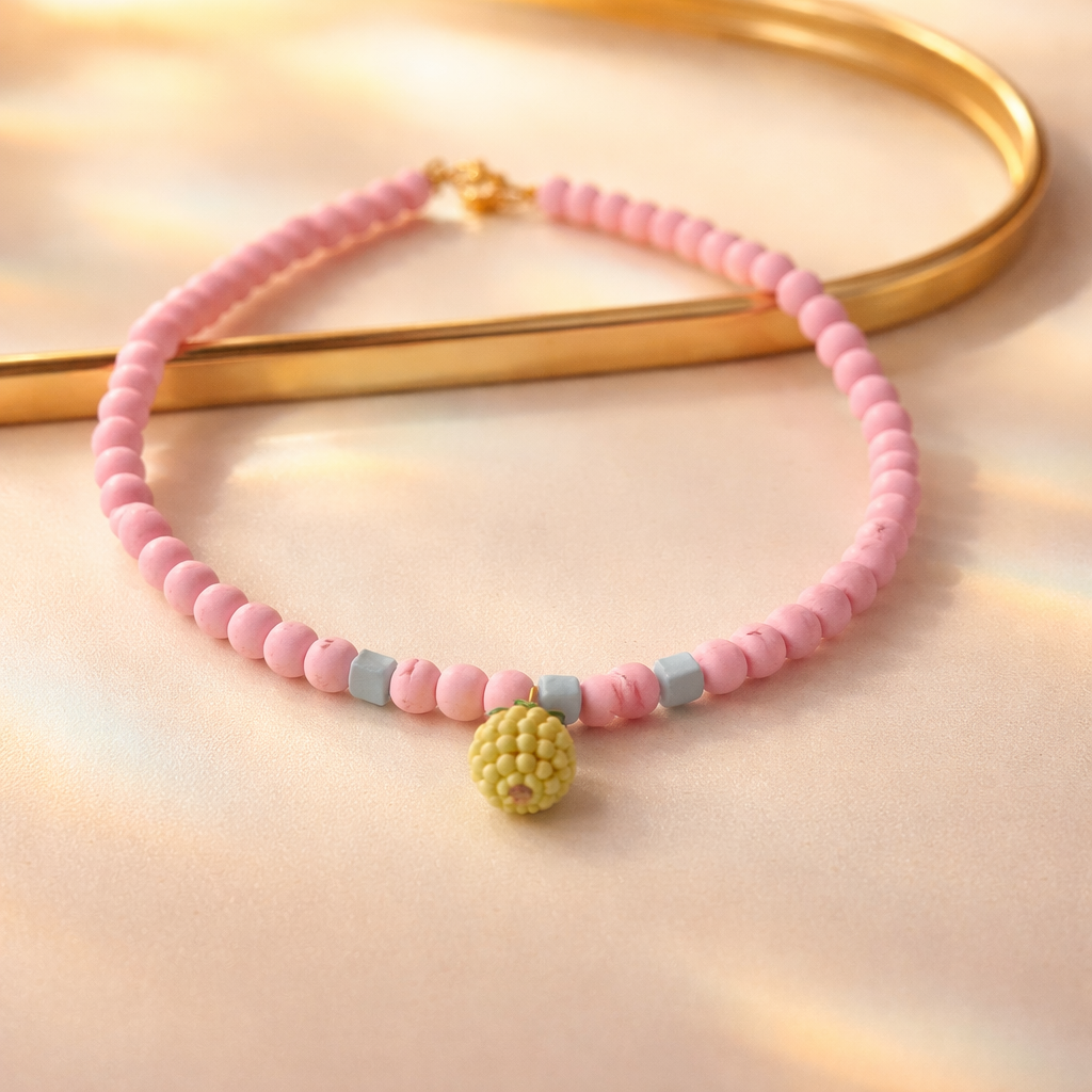 Emi necklace