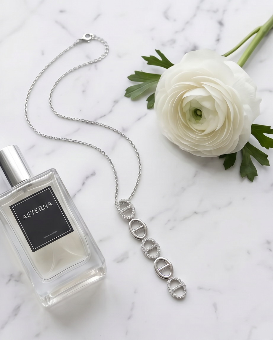 Vivian necklace (silver)