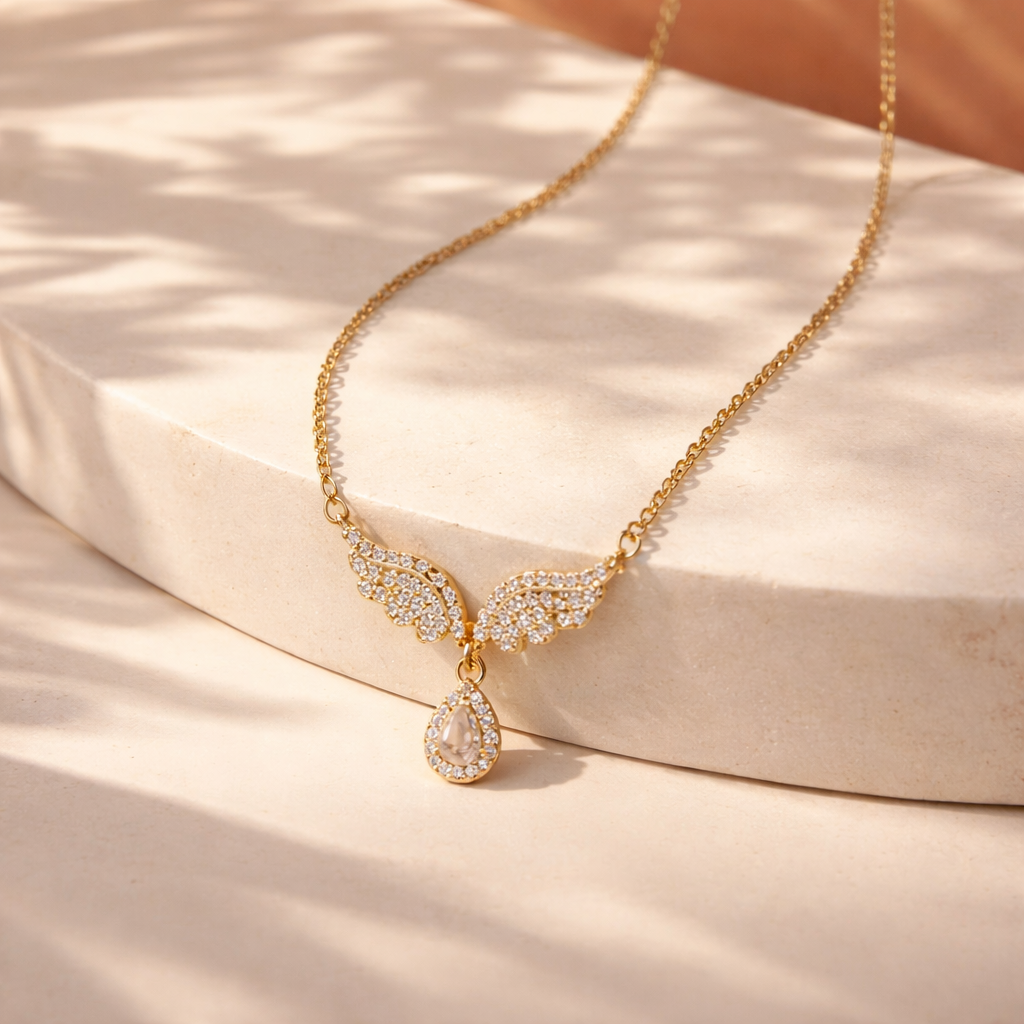 Angel necklace ( light pink)
