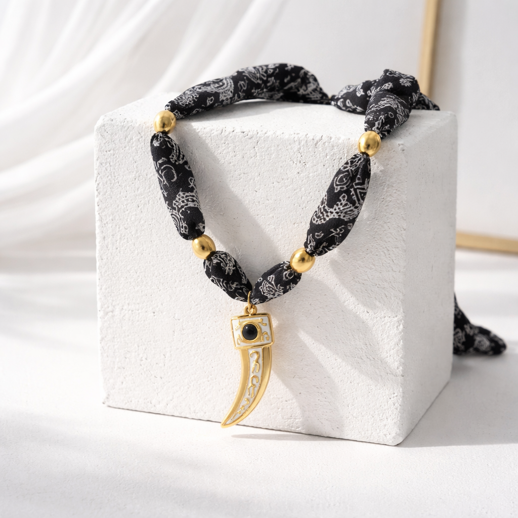 Ethnic necklace