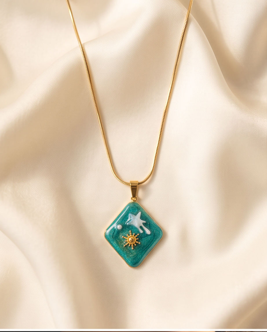 Velinda necklace
