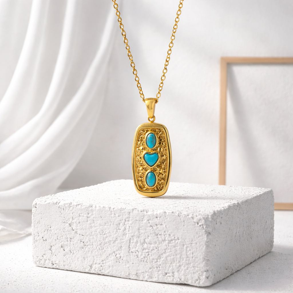 Isla necklace