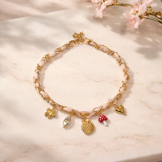 Feya necklace