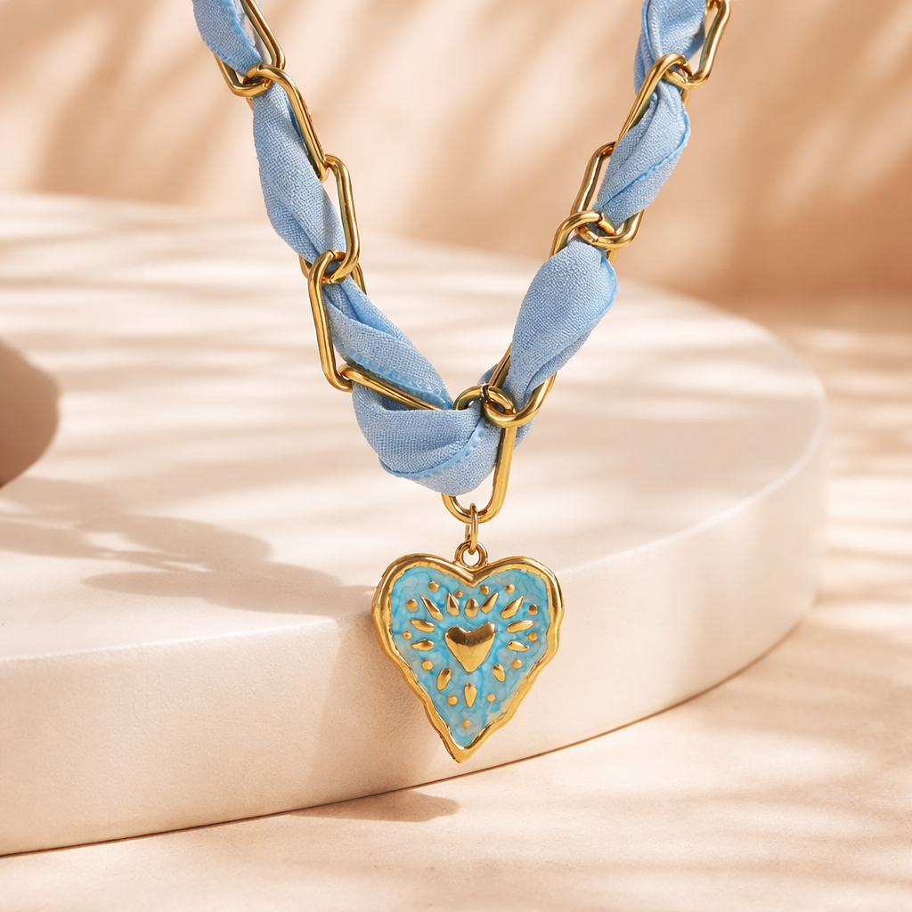 Faidra necklace (blue)