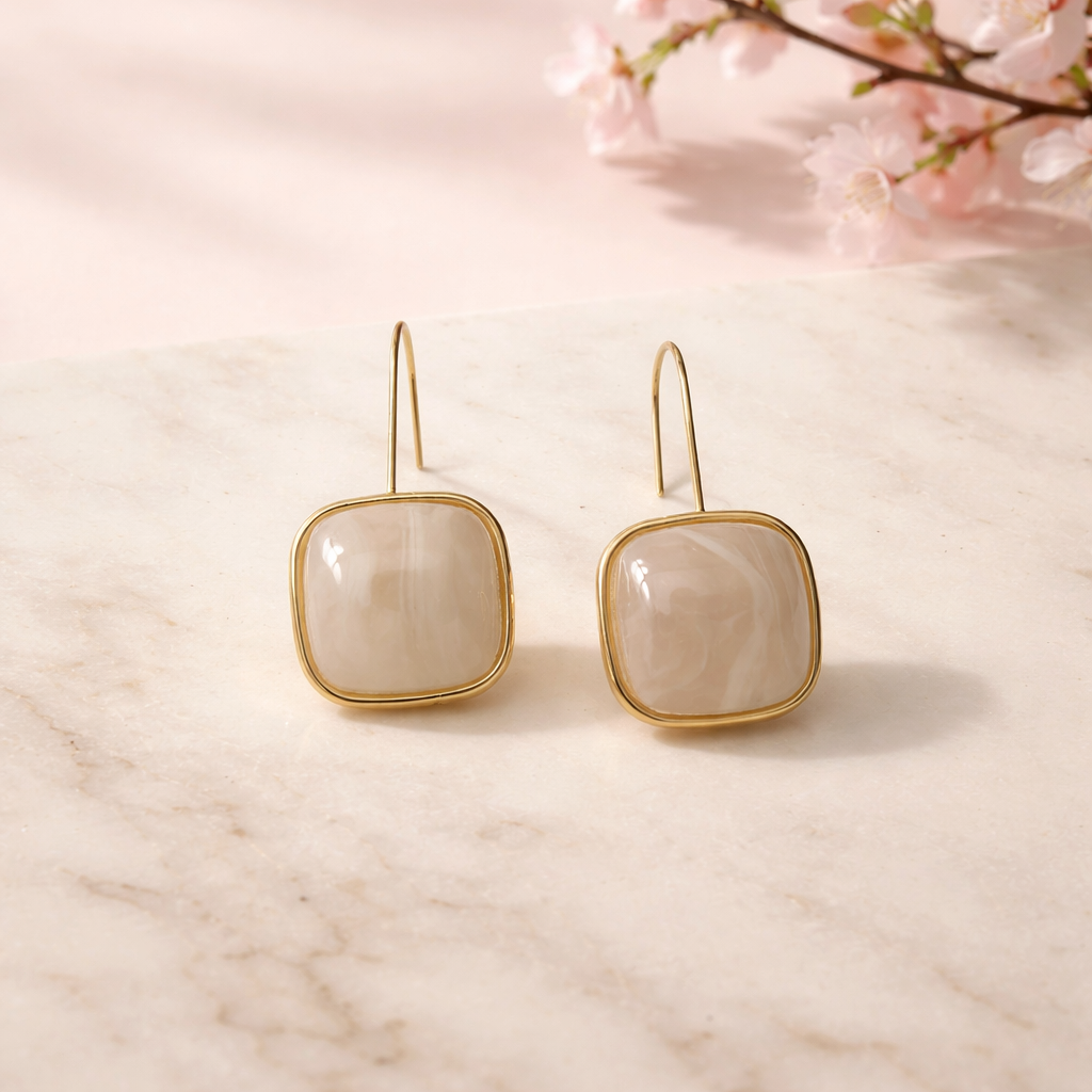 Christy earrings (white)