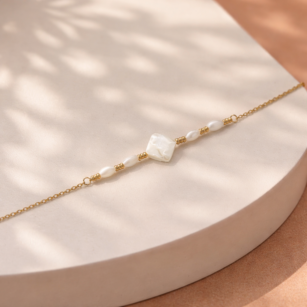 Lily anklet