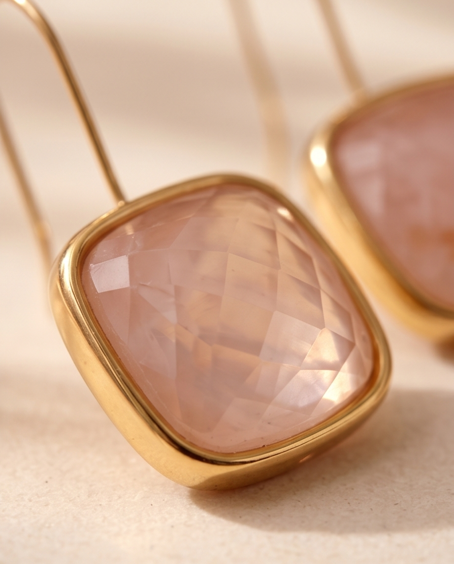 Christy earrings (light pink)