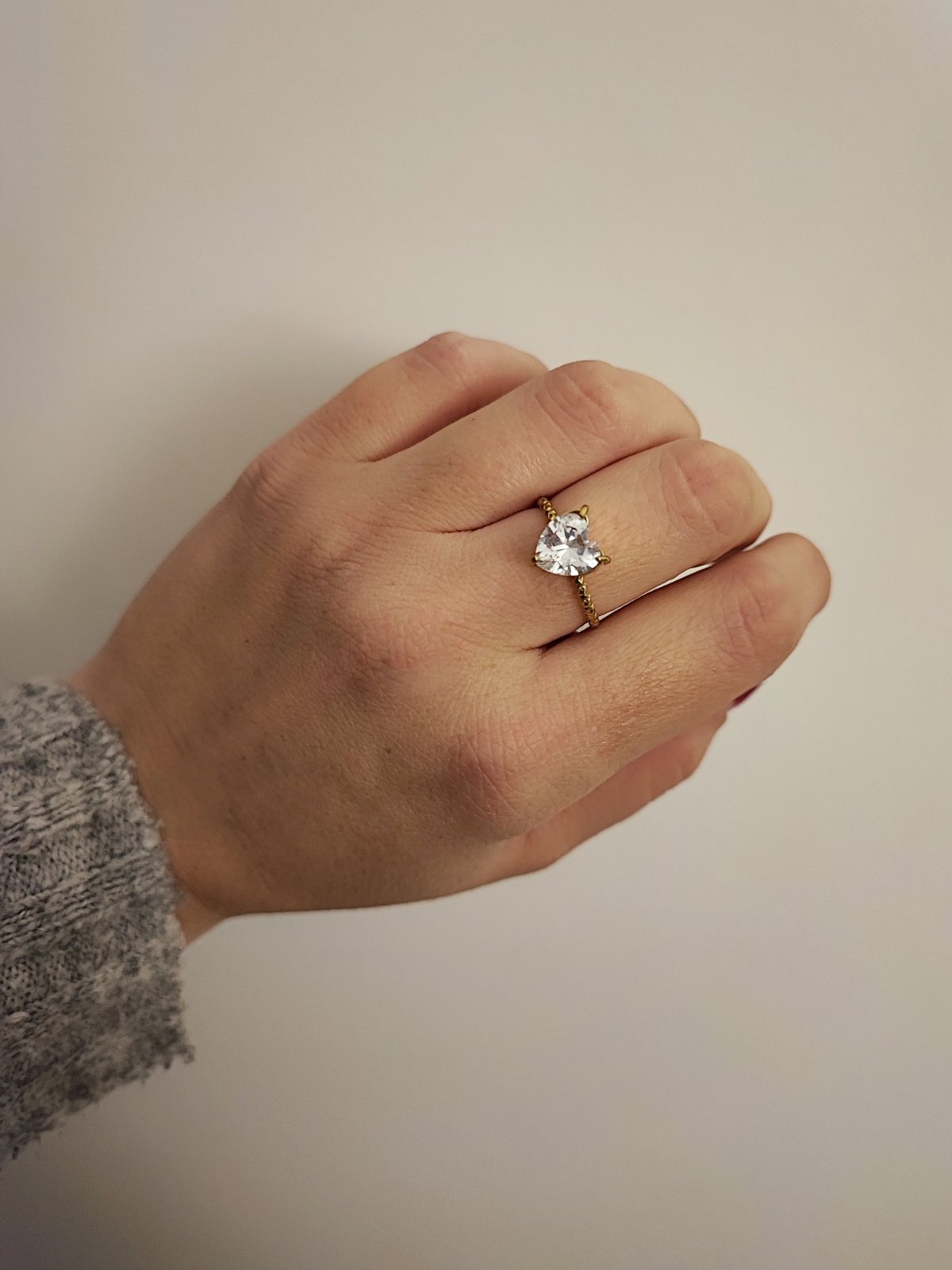 Madeleine Ring